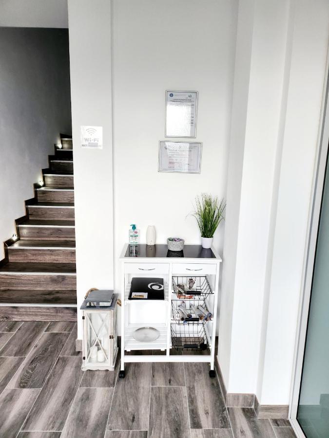 Armina'S Residence Dumbravita  Екстериор снимка